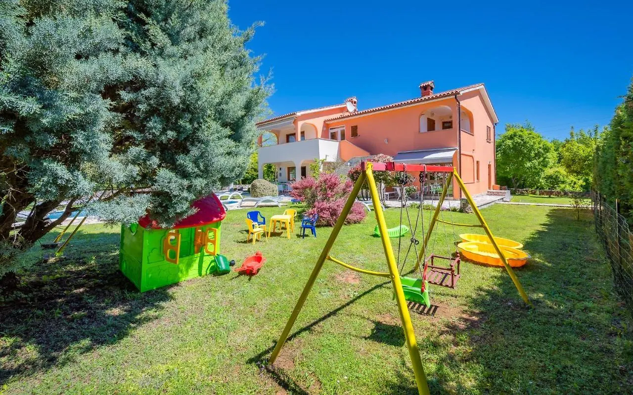 Holiday home Villa 1574 Santalezi